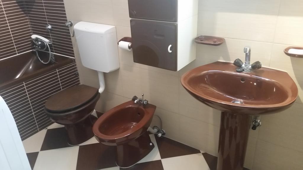 Apartment B&K Raslina Εξωτερικό φωτογραφία