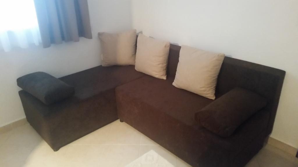 Apartment B&K Raslina Εξωτερικό φωτογραφία